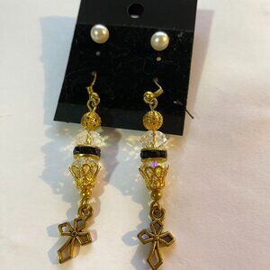 2 Pr New Earrings